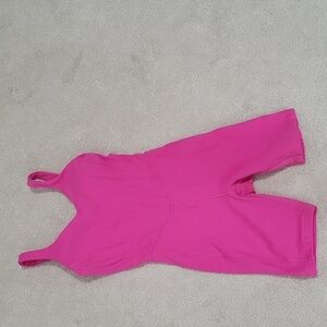 Lululemon align bodysuit 8" size 6